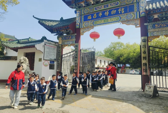 九江長運：助力國(guó)賓府幼兒博物館研學之(zhī)旅